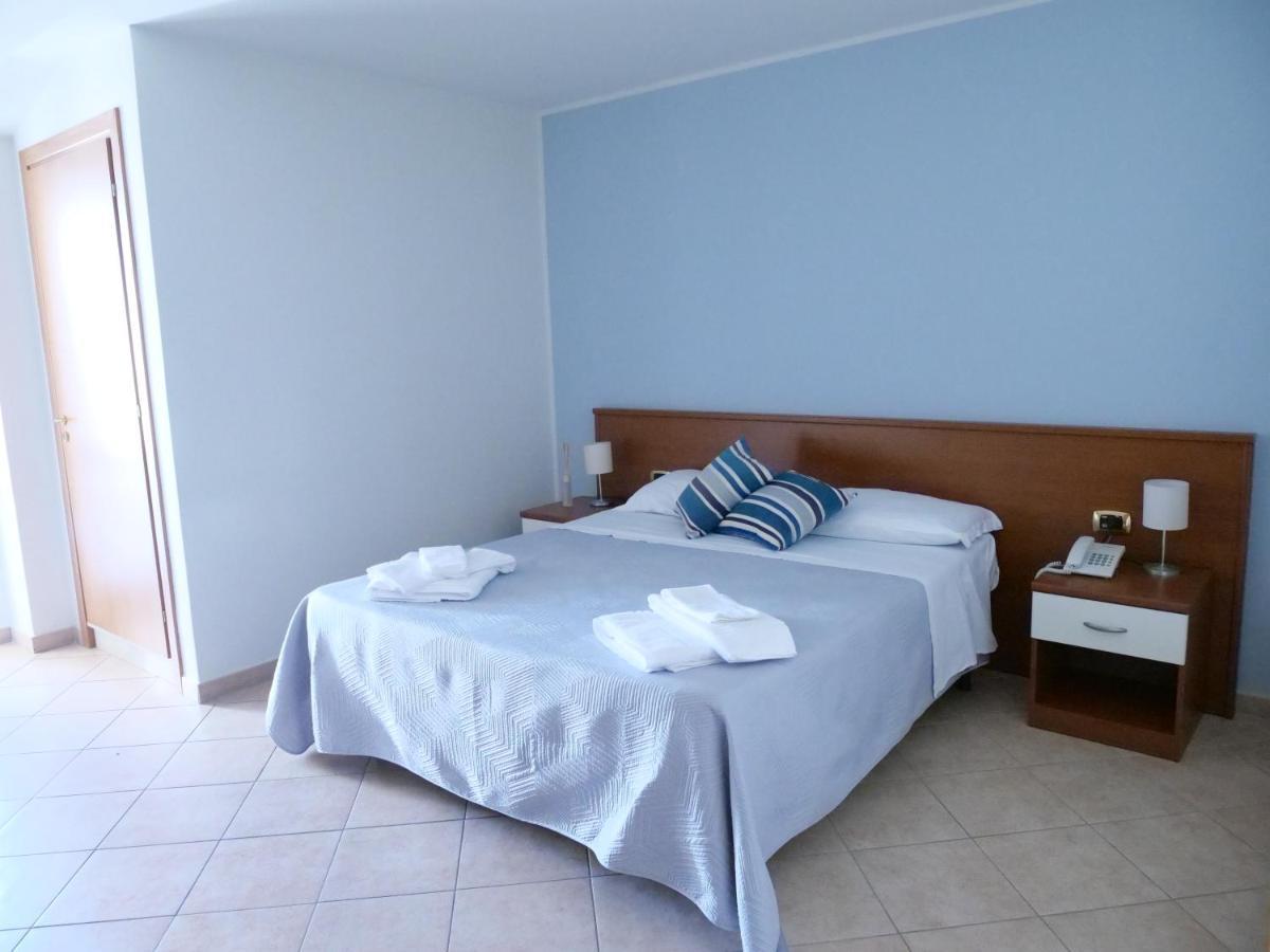 Grand Hostel Calabria Pietrapaola Екстериор снимка