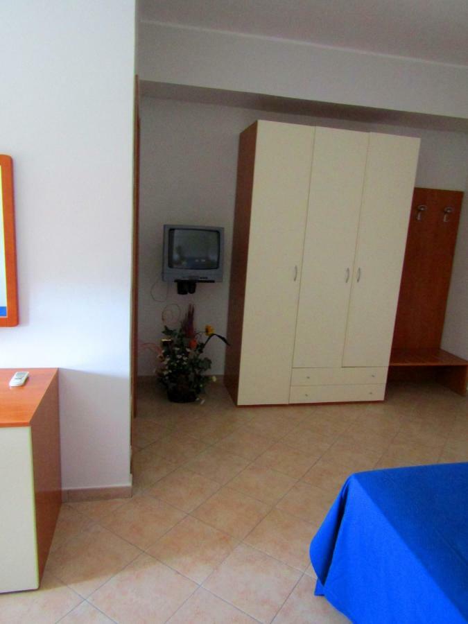 Grand Hostel Calabria Pietrapaola Екстериор снимка